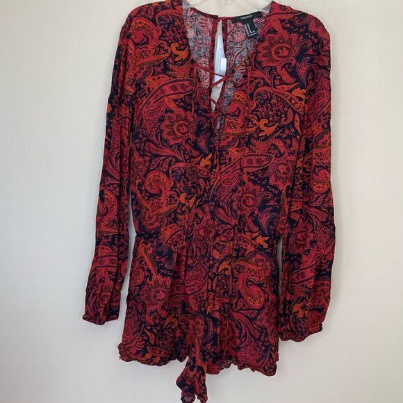 Forever 21| Medium Romper| Super soft| 100% Rayon| With pockets| Paisley print - Picture 13 of 13